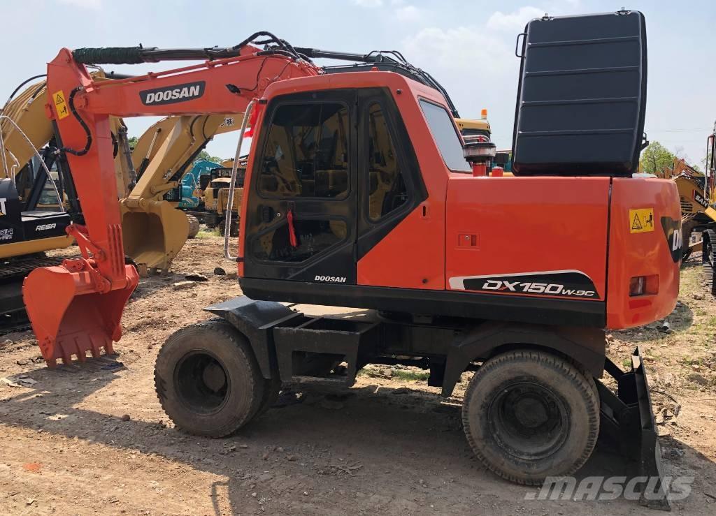 Doosan DX150W Excavadoras de cadenas