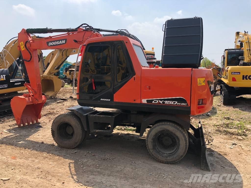 Doosan DX150W Excavadoras de cadenas