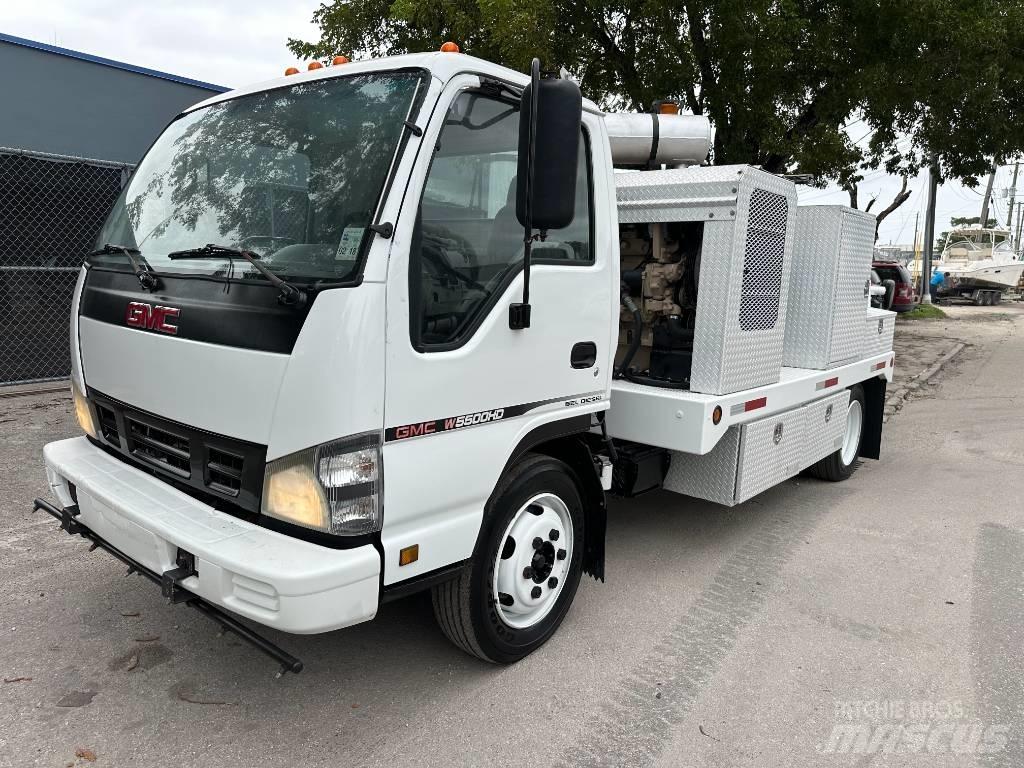 GMC W 5500 HD Camiones aspiradores/combi