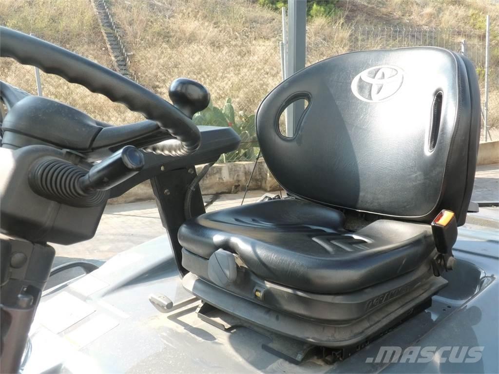 Toyota 7FBEF18 Carretillas de horquilla eléctrica