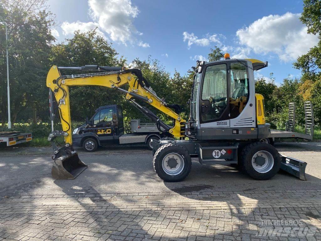 Wacker Neuson EW65 Excavadoras de ruedas