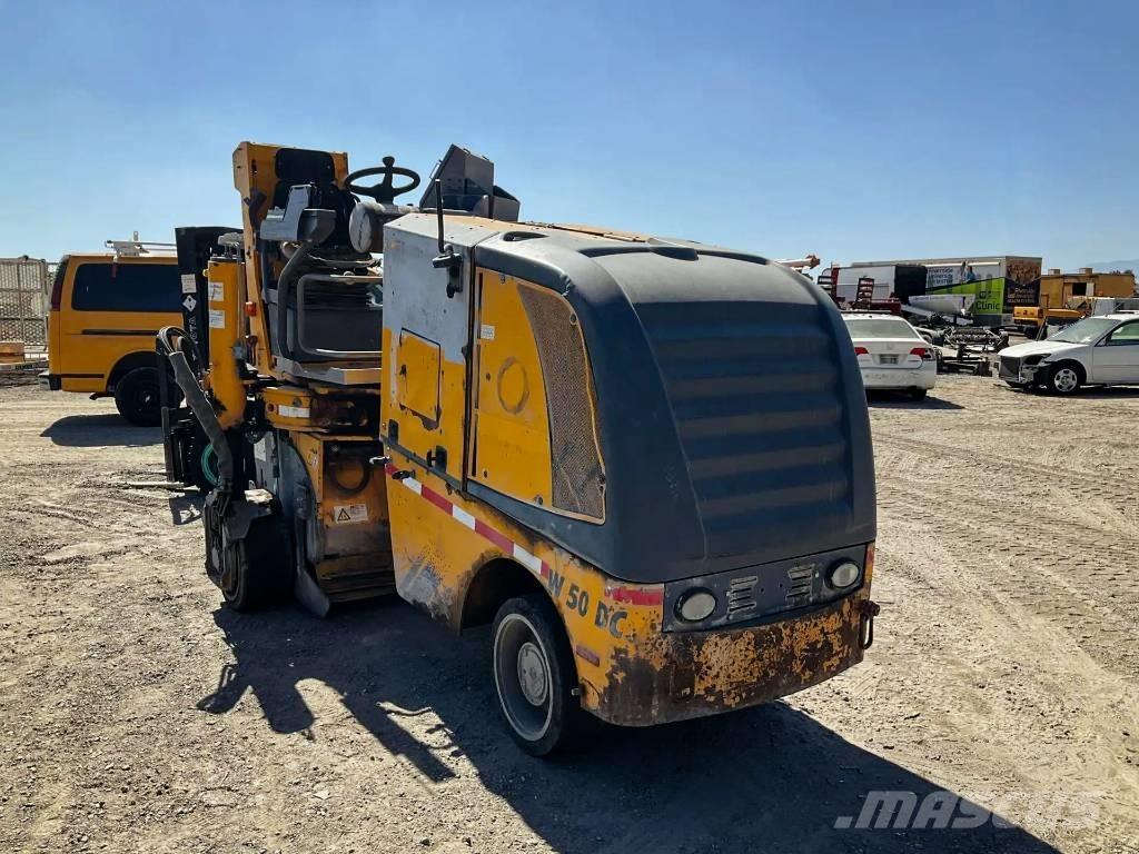 Wirtgen W 50 DC Máquinas moledoras de asfalto en frío