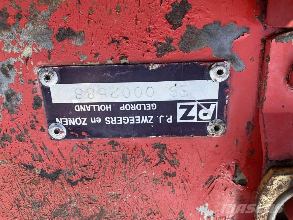 PZ TK 211 Segadoras
