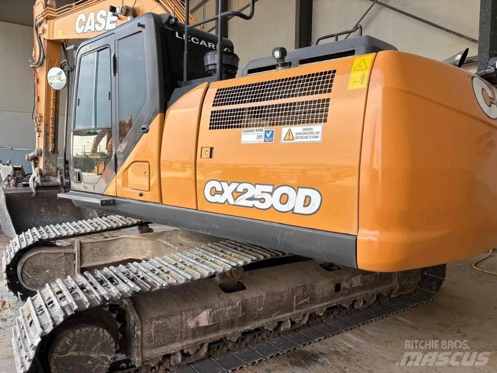 CASE CX250D Excavadoras de cadenas