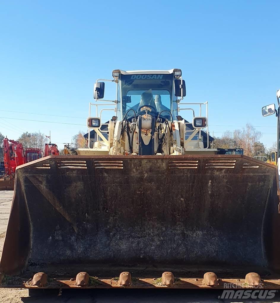 Doosan DL 550-5 Cargadoras sobre ruedas