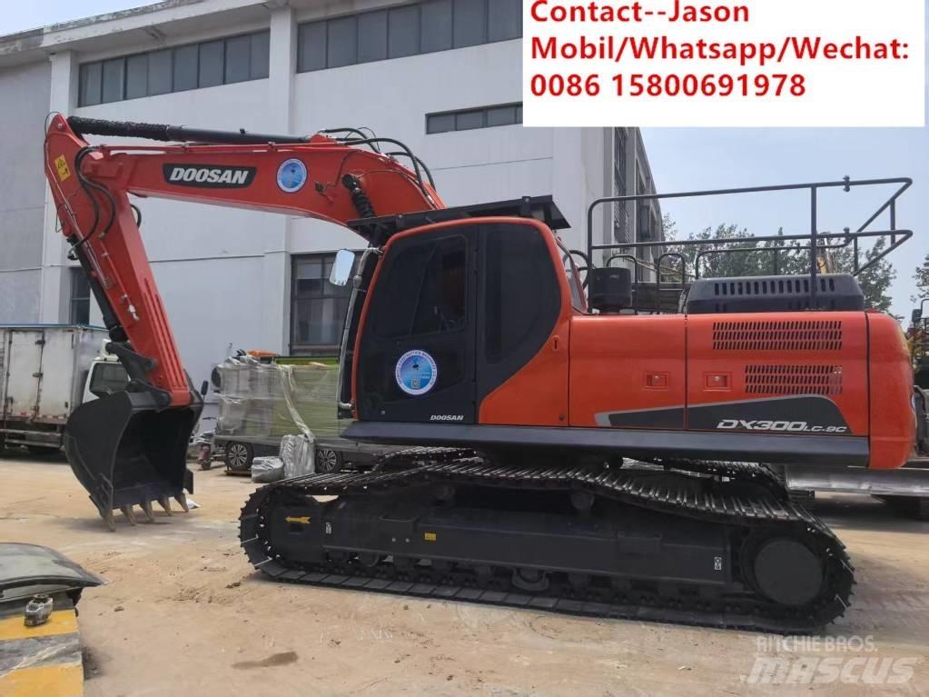 Doosan DX 300 LCA Excavadoras de cadenas