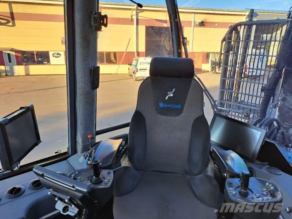 Rottne F15D Autocargadoras