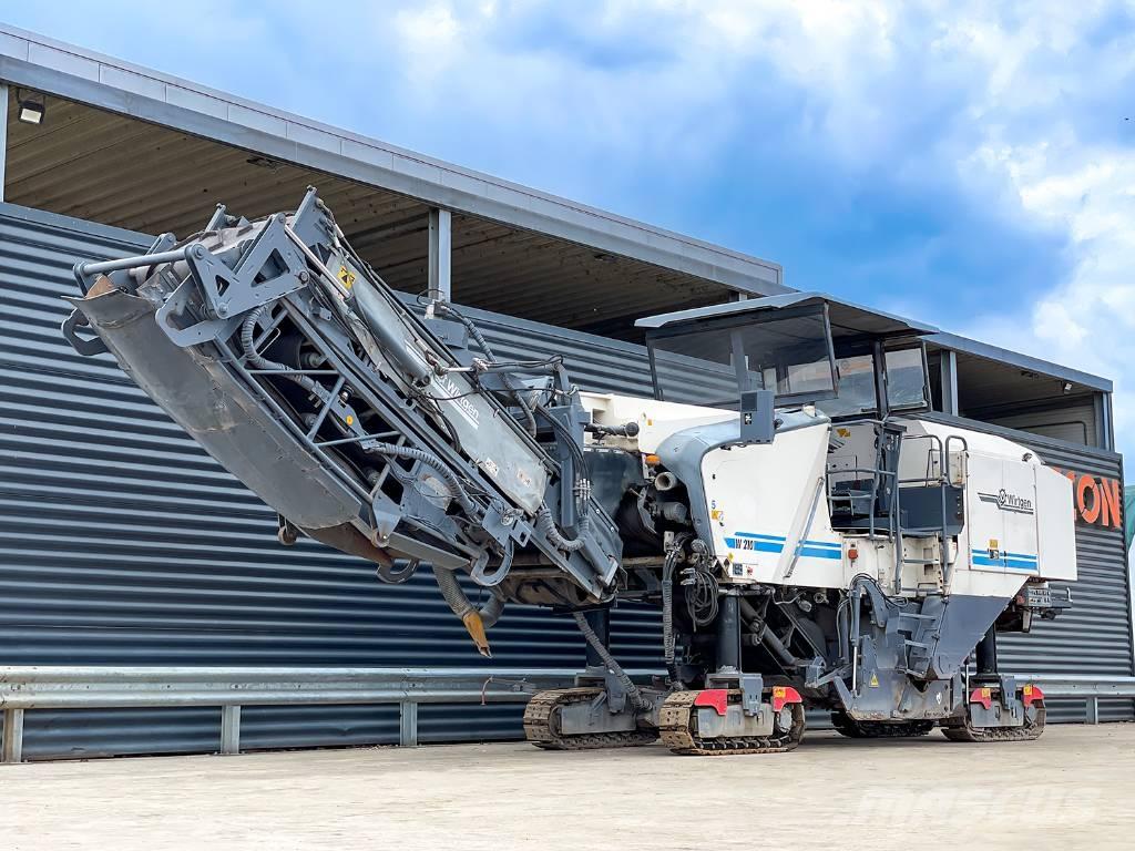 Wirtgen W 210 Máquinas moledoras de asfalto en frío