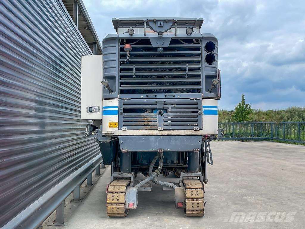 Wirtgen W 210 Máquinas moledoras de asfalto en frío