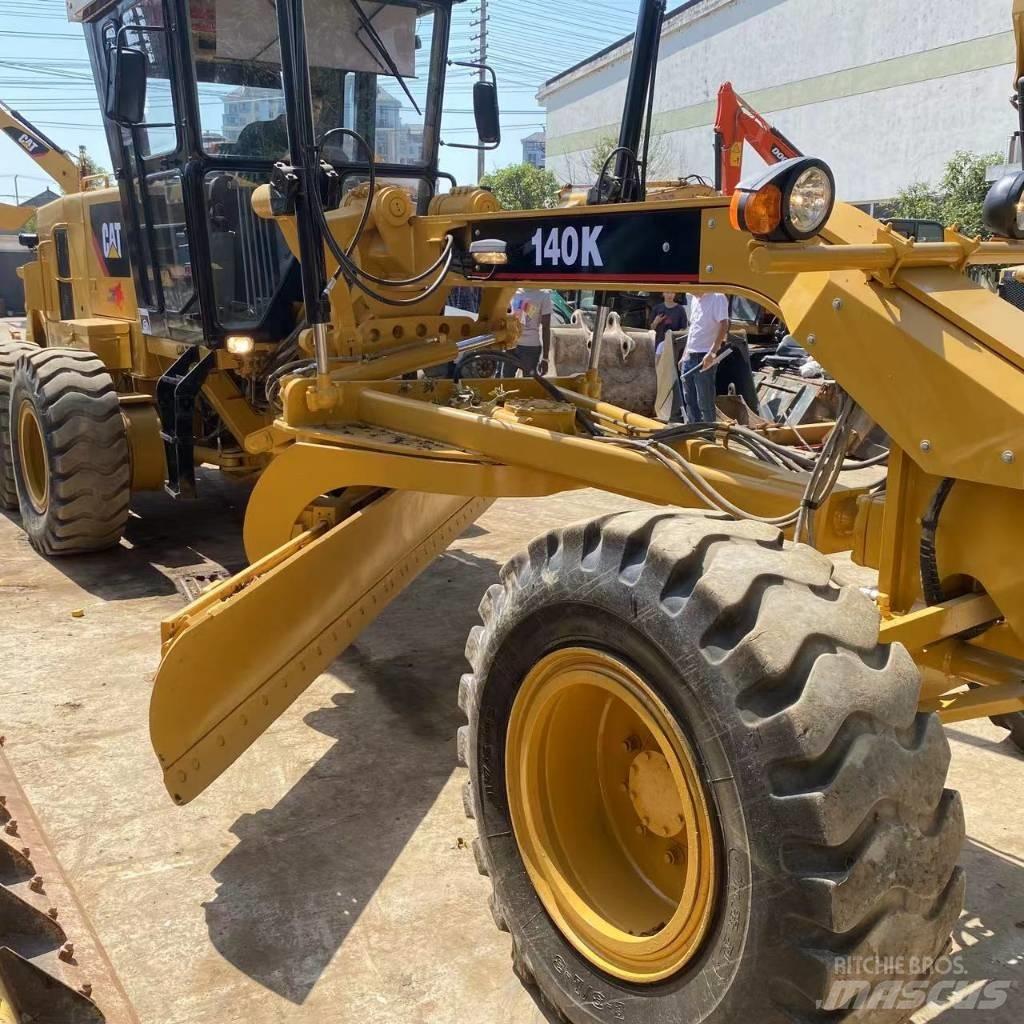 CAT 140 K Motoniveladoras