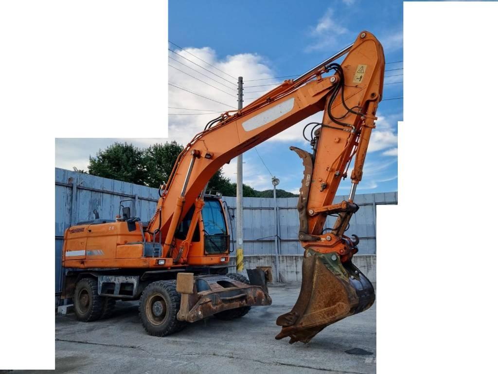 Doosan DX 210 W Excavadoras de ruedas