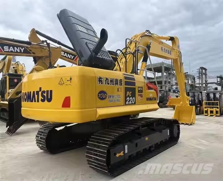 Komatsu PC220-8 Excavadoras de cadenas