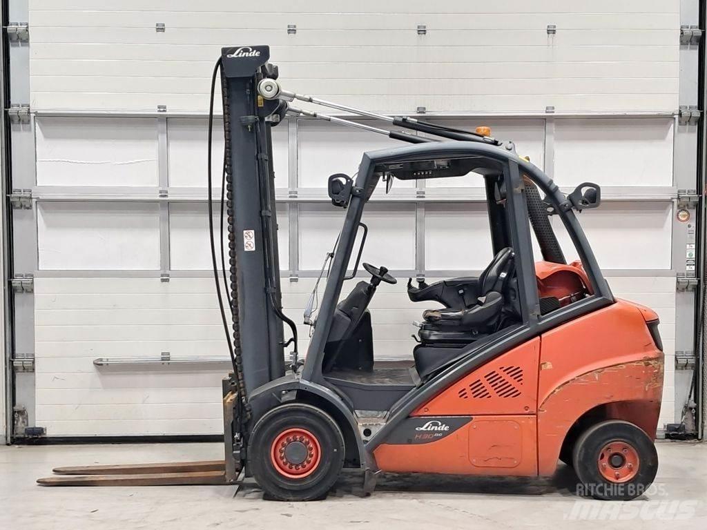 Linde H30T-02 Carretillas LPG