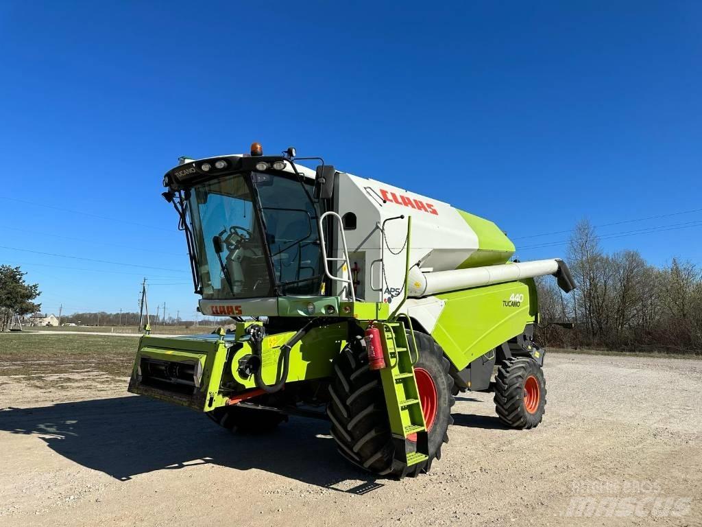 CLAAS Tucano 440 Cosechadoras combinadas