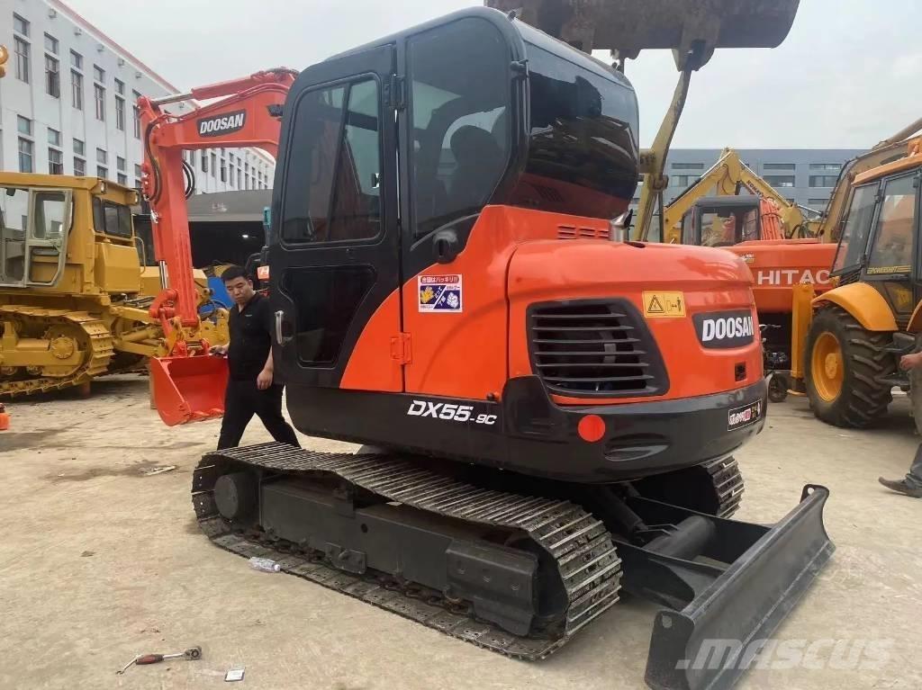 Doosan DX55-9C Mini excavadoras < 7t