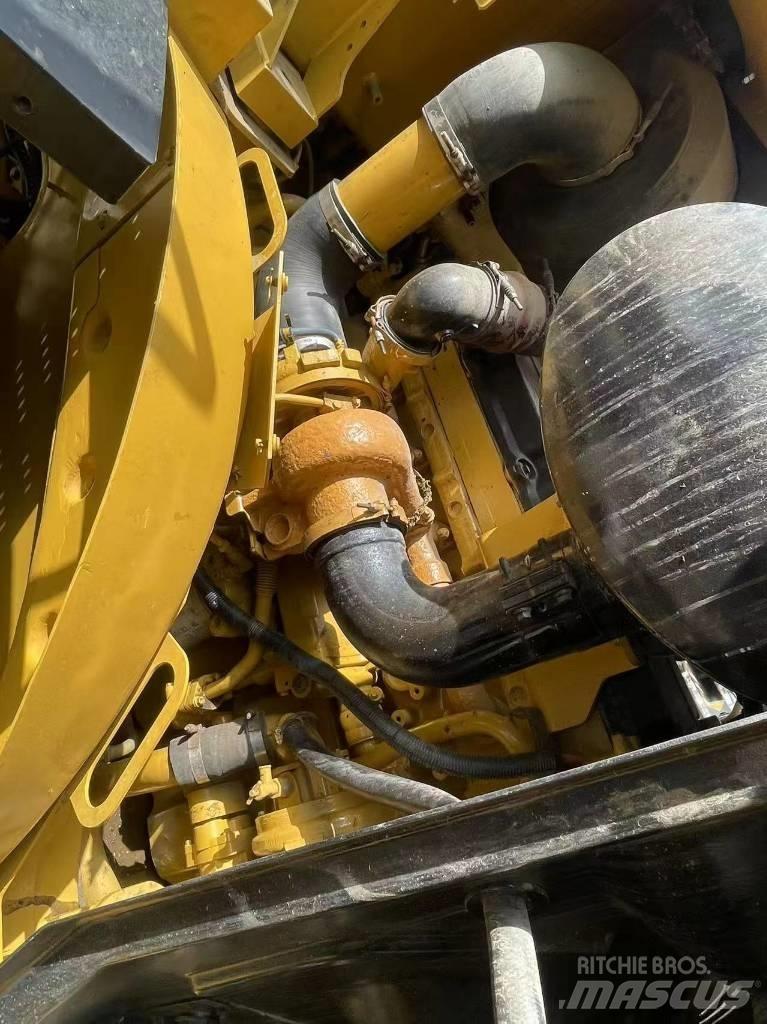 CAT 966 Excavadoras de ruedas