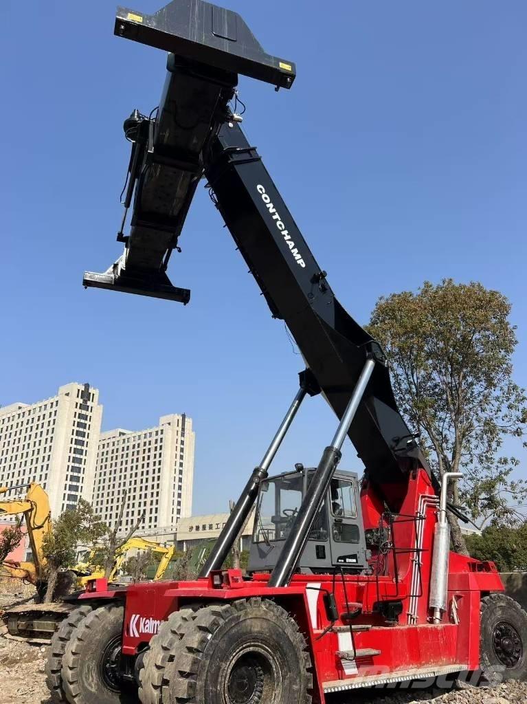 Kalmar DRT 450 Manipulador de contenedores