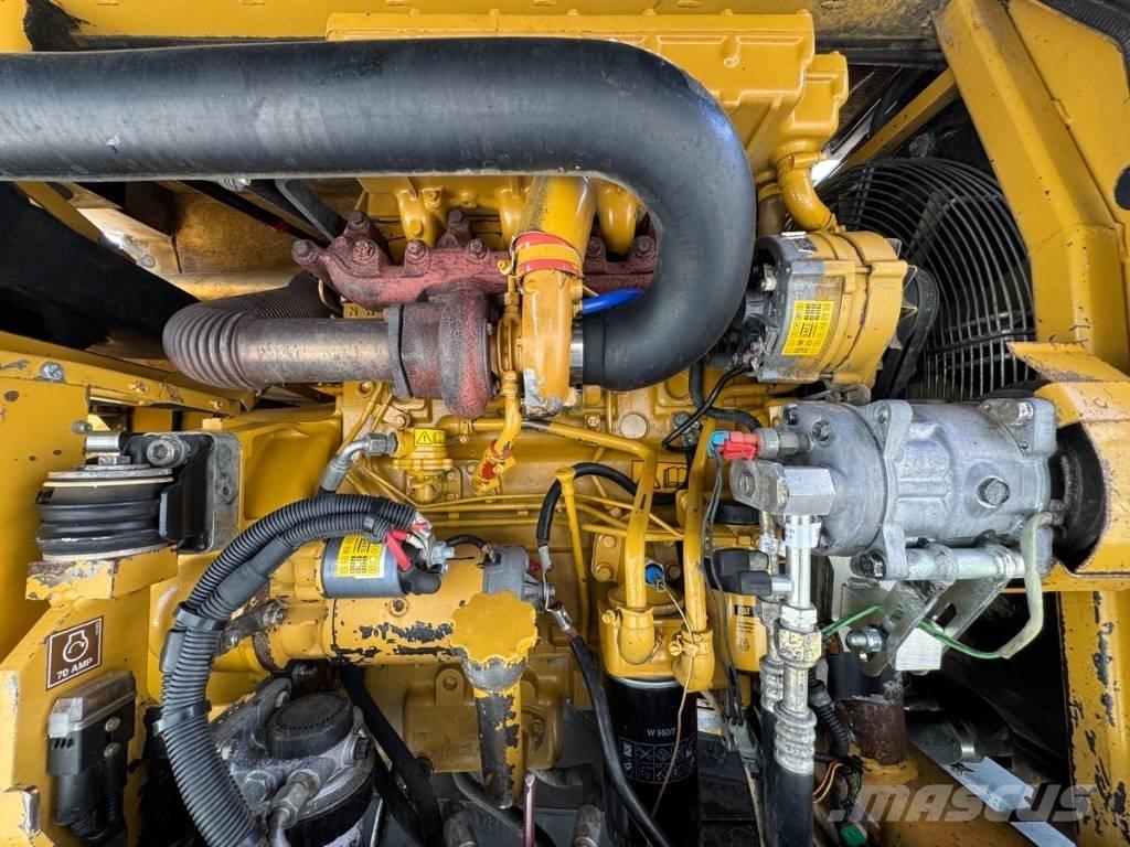 CAT M 315 Excavadoras de ruedas