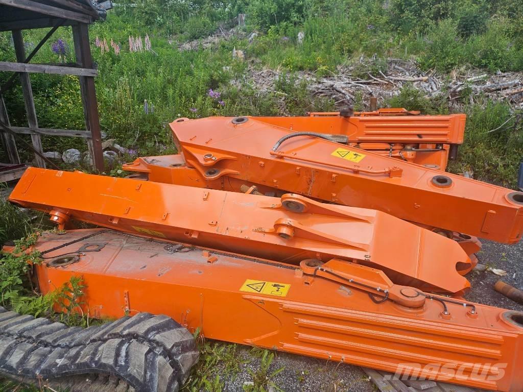 Hitachi ZX 350 LC-7 Plataformas y cucharones