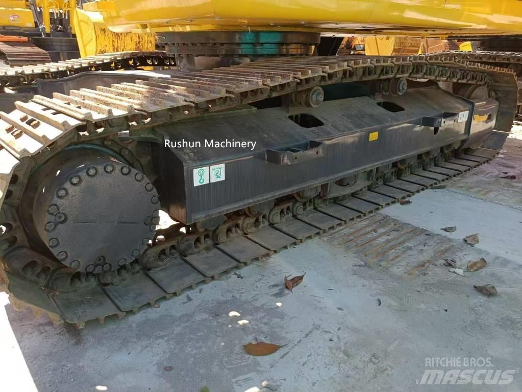 Komatsu PC 220-8 Excavadoras de cadenas