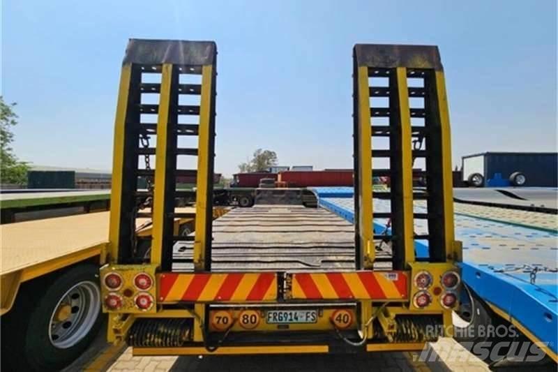  Lowbed - Otros camiones