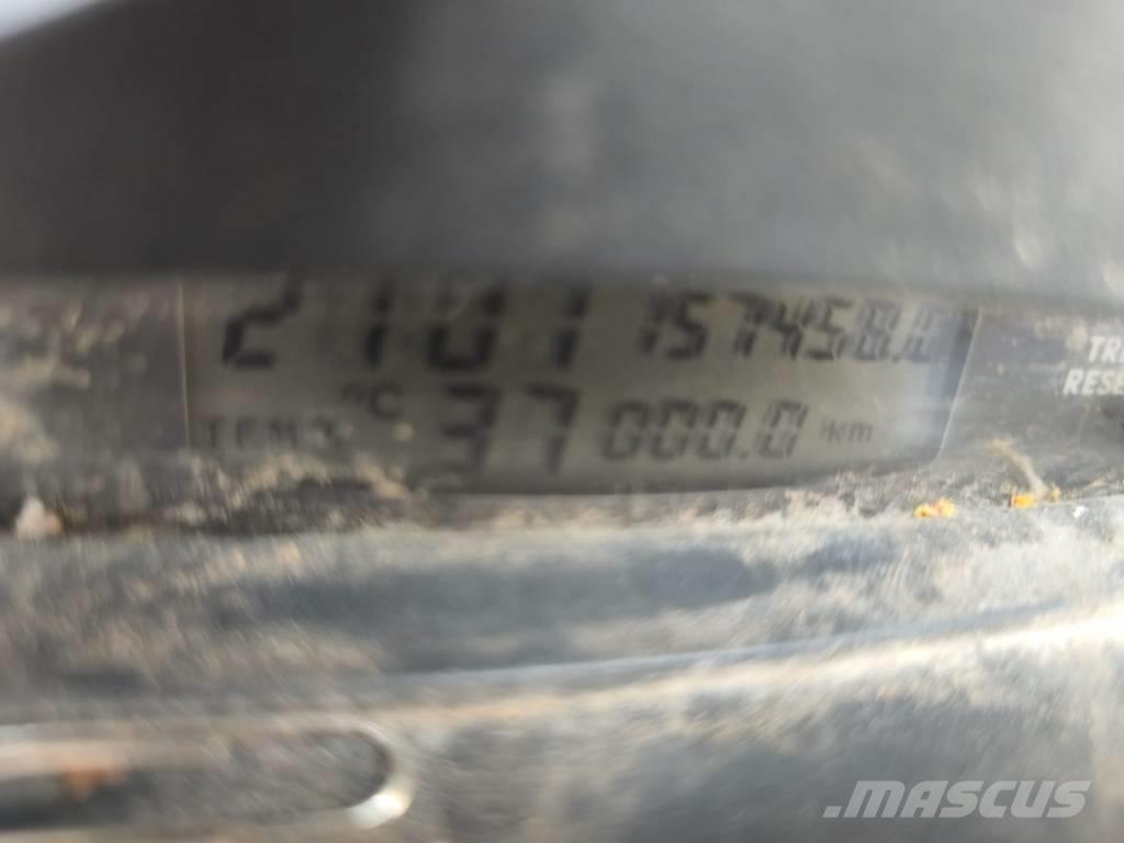 Iveco 35C 13 Furgonetas caja abierta