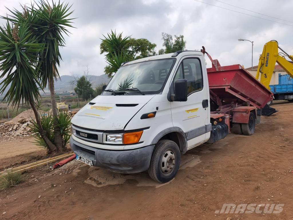 Iveco 35C 13 Furgonetas caja abierta