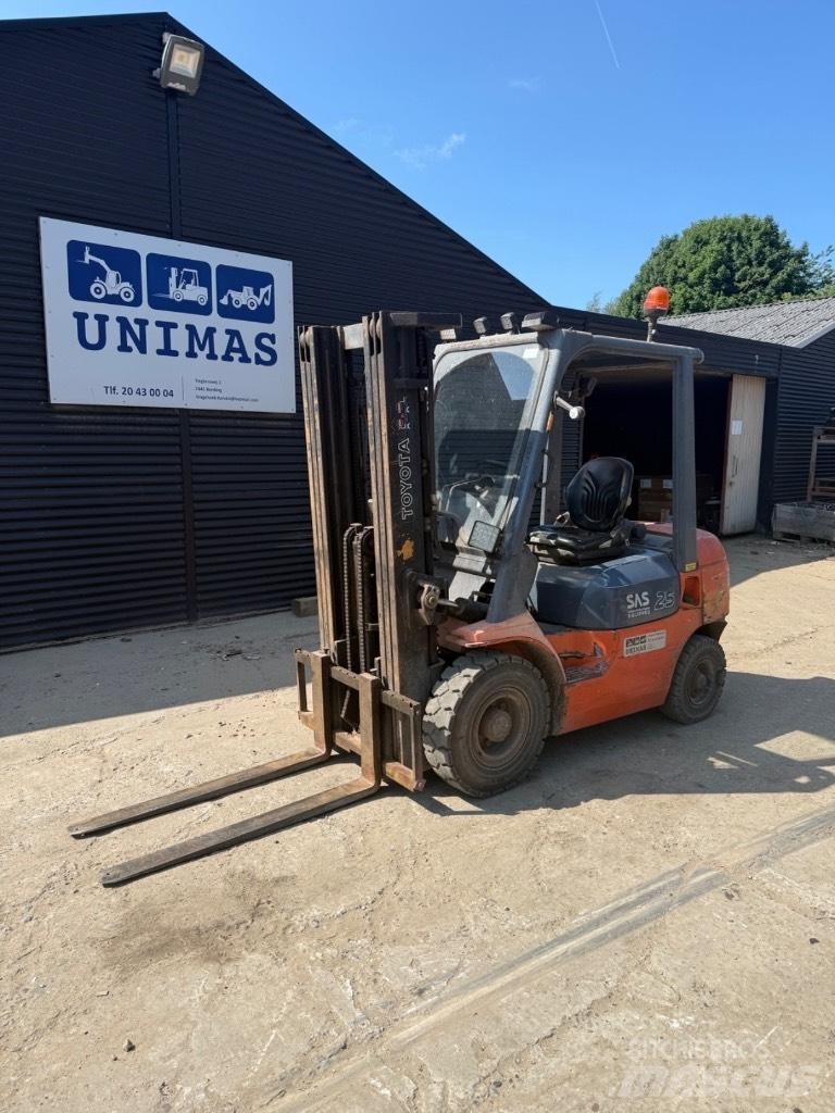 Toyota FD 25 Carretillas diesel