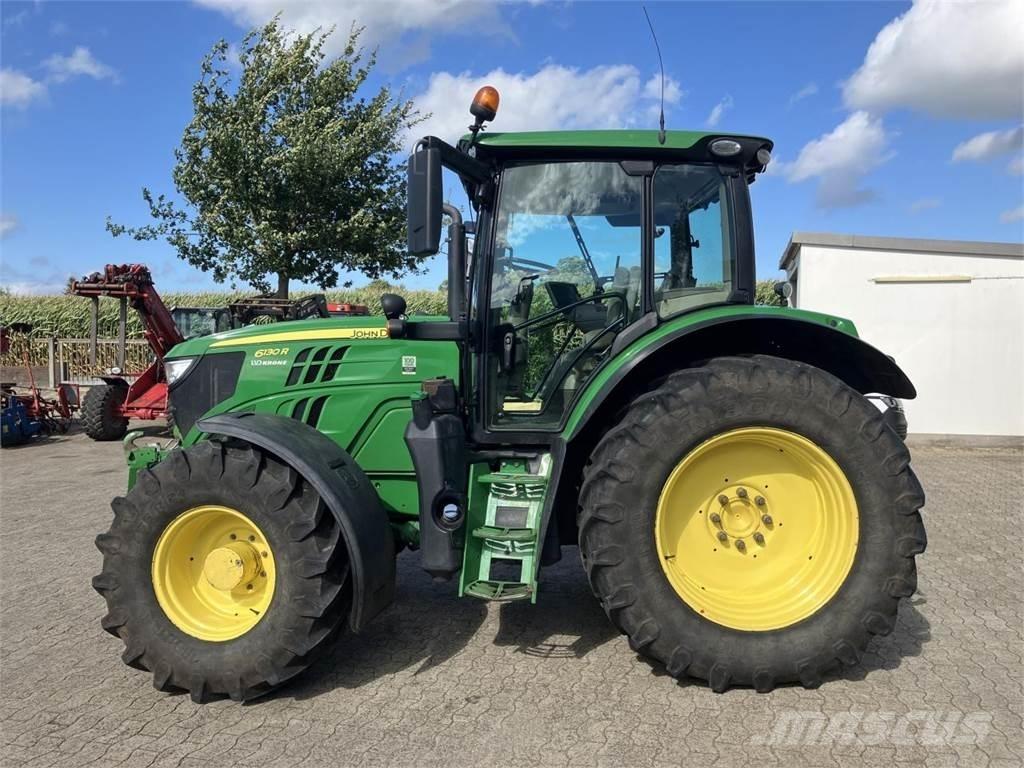 John Deere 6130R Tractores