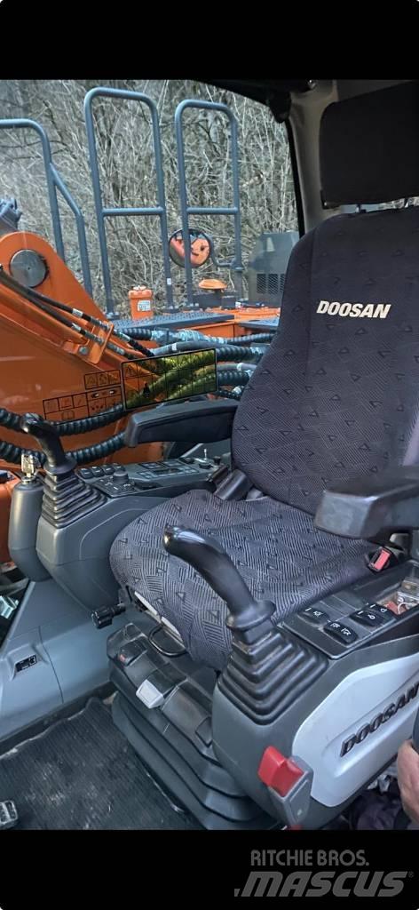 Doosan DX 235 NLC-5 Excavadoras de cadenas