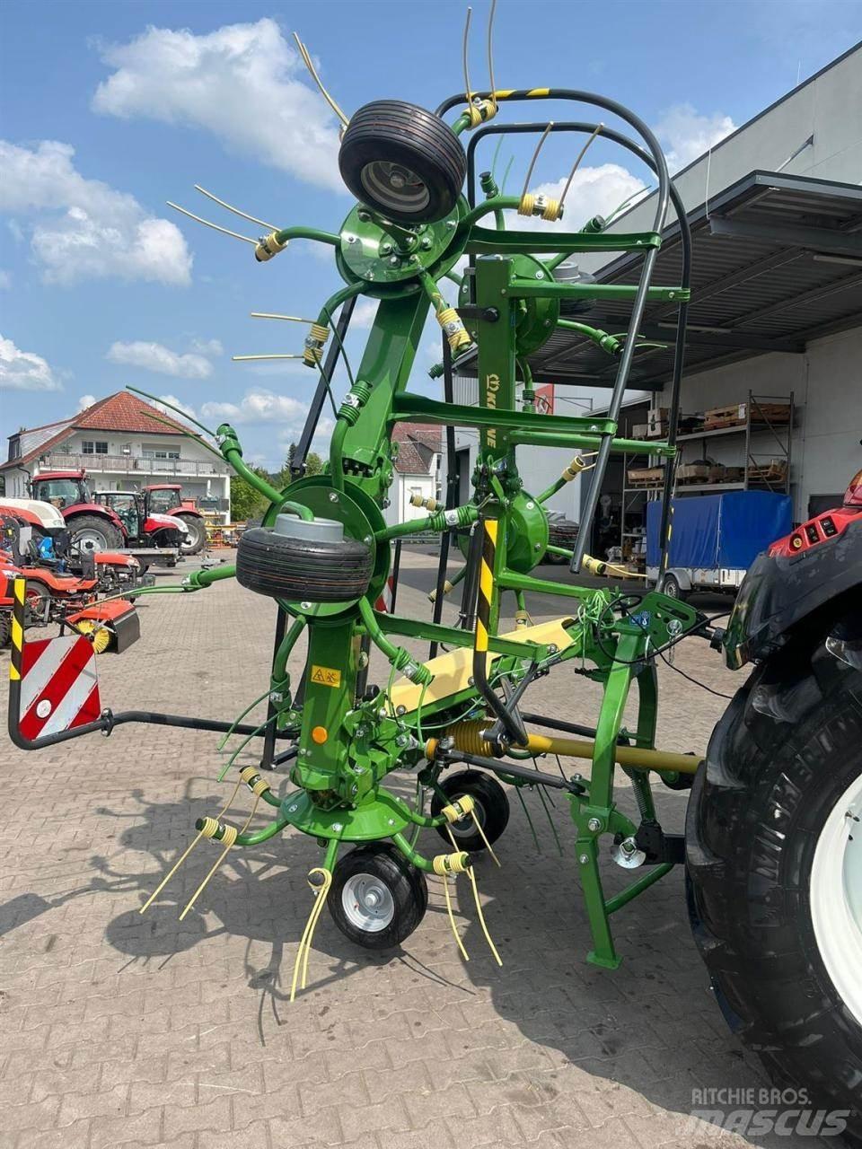 Krone VENDRO 680 Rastrillos y henificadores