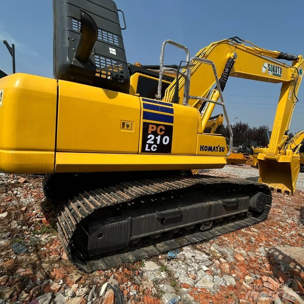 Komatsu 210-8 Excavadoras de cadenas