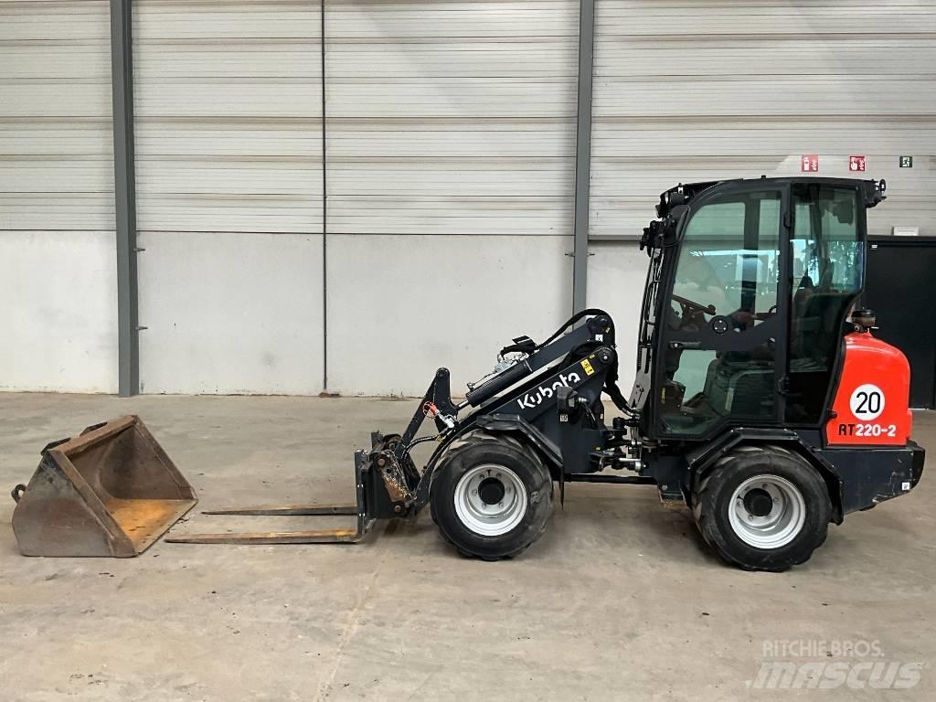 Kubota RT 220-2 Cargadoras sobre ruedas
