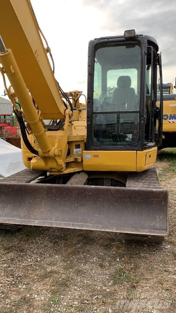 Komatsu PC 78 MR-6 Excavadoras de cadenas