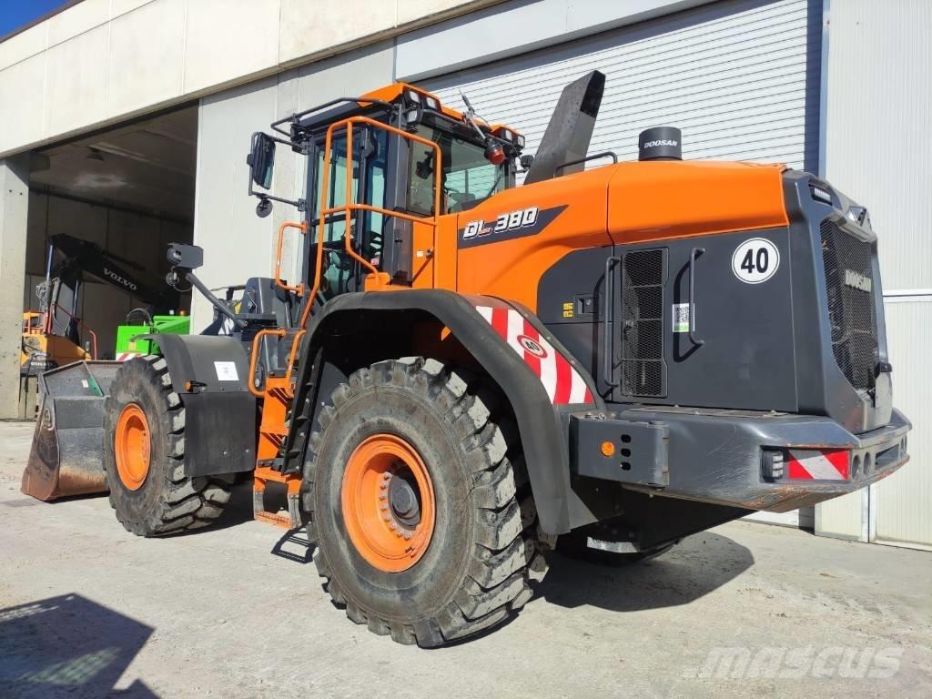 Doosan DL 380-7 Cargadoras sobre ruedas