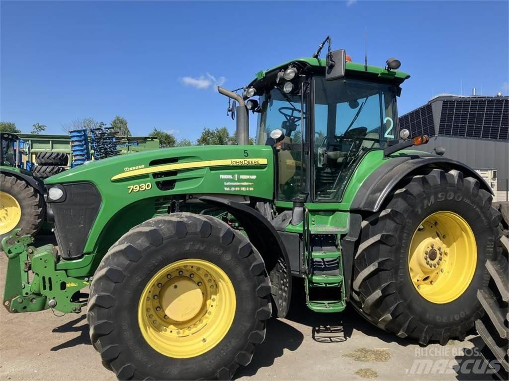 John Deere 7930 Tractores