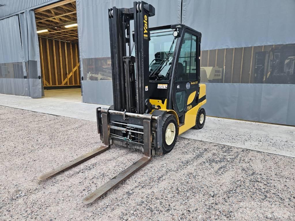 Yale GDP 35 VX Carretillas diesel