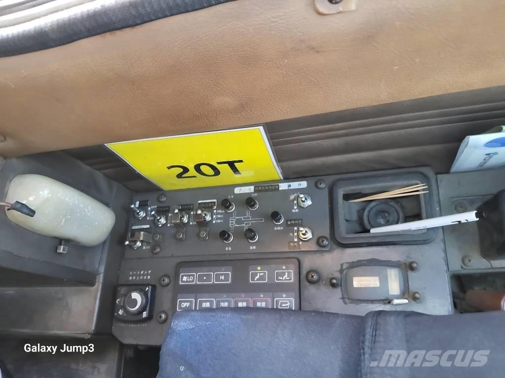 Tadano TR 250 M Grúas autopropulsadas