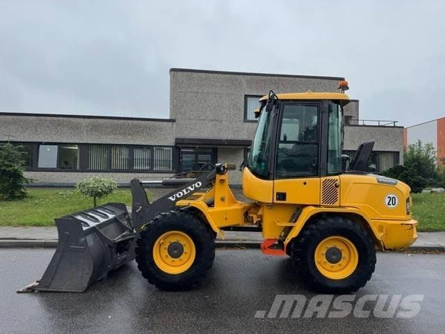 Volvo L 30 G Cargadoras sobre ruedas