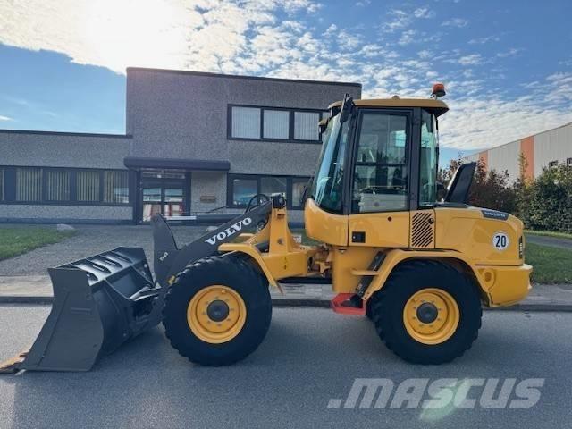 Volvo L 30 G Cargadoras sobre ruedas