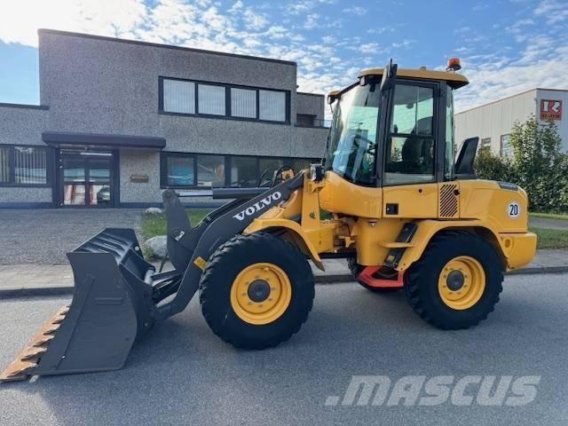 Volvo L 30 G Cargadoras sobre ruedas
