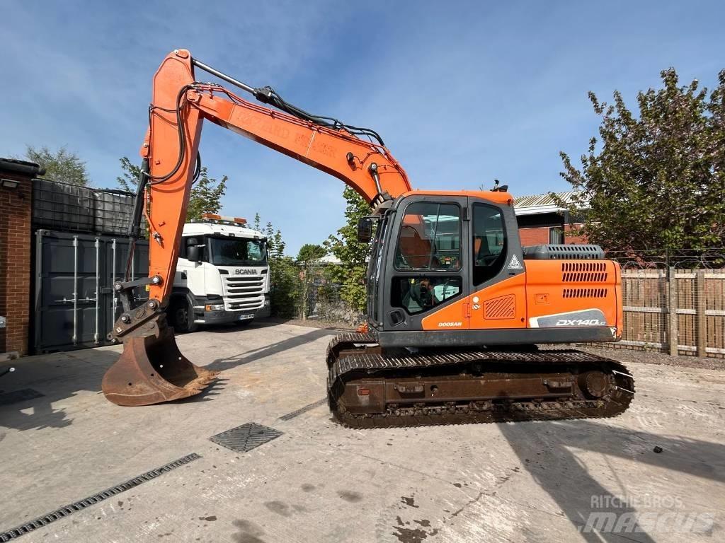 Doosan DX 27 Z Mini excavadoras < 7t