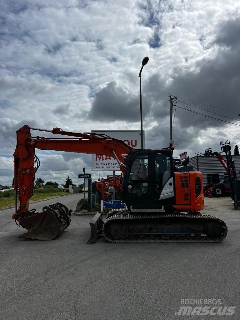 Hitachi ZX 135 US-6 Excavadoras de cadenas