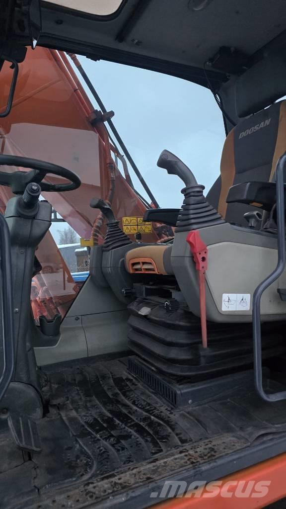 Doosan DX 170 W Excavadoras de ruedas