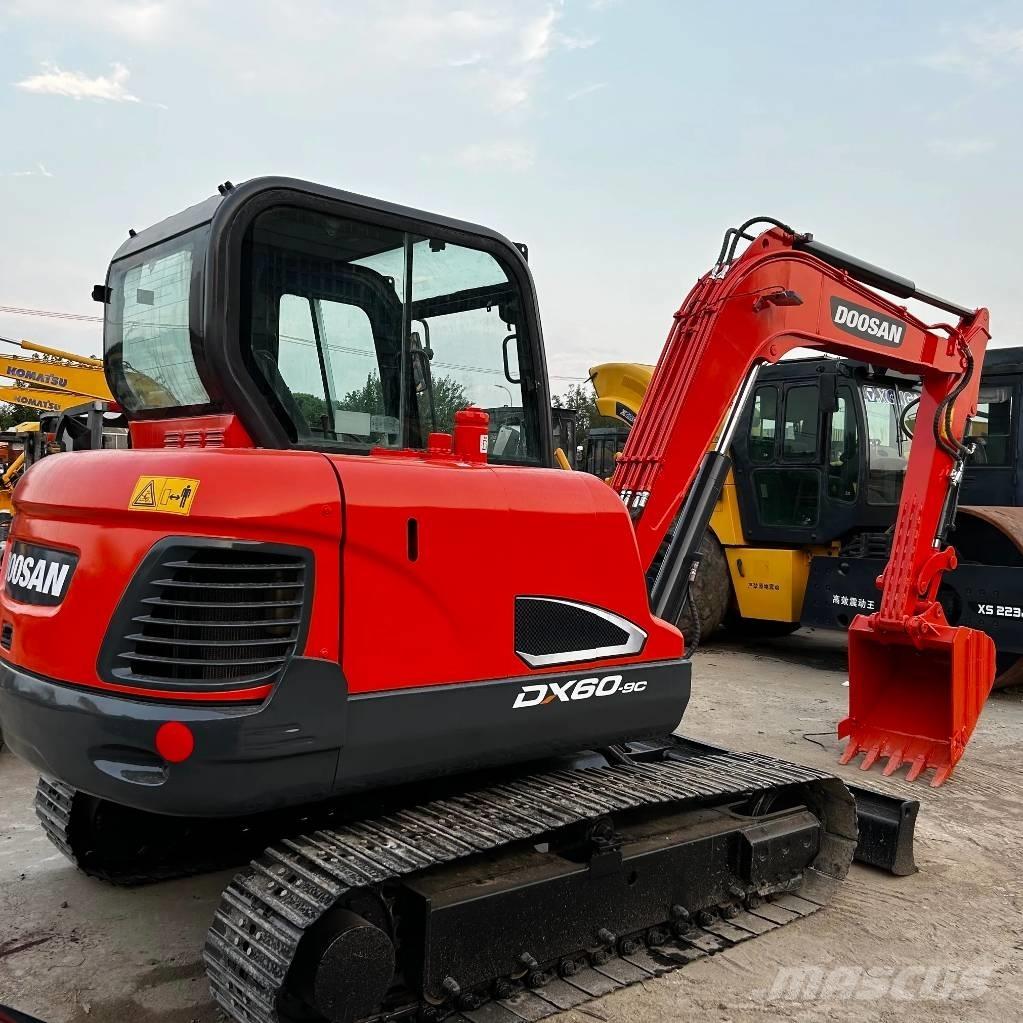 Doosan DX60-9C Mini excavadoras < 7t