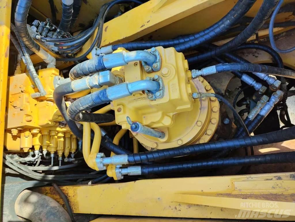 Komatsu PC 450 LC-8 Excavadoras de cadenas
