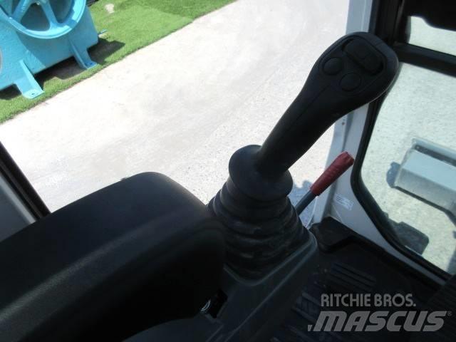 Takeuchi TB 240 Mini excavadoras < 7t