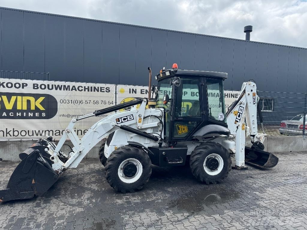 JCB 2 CX Retrocargadoras