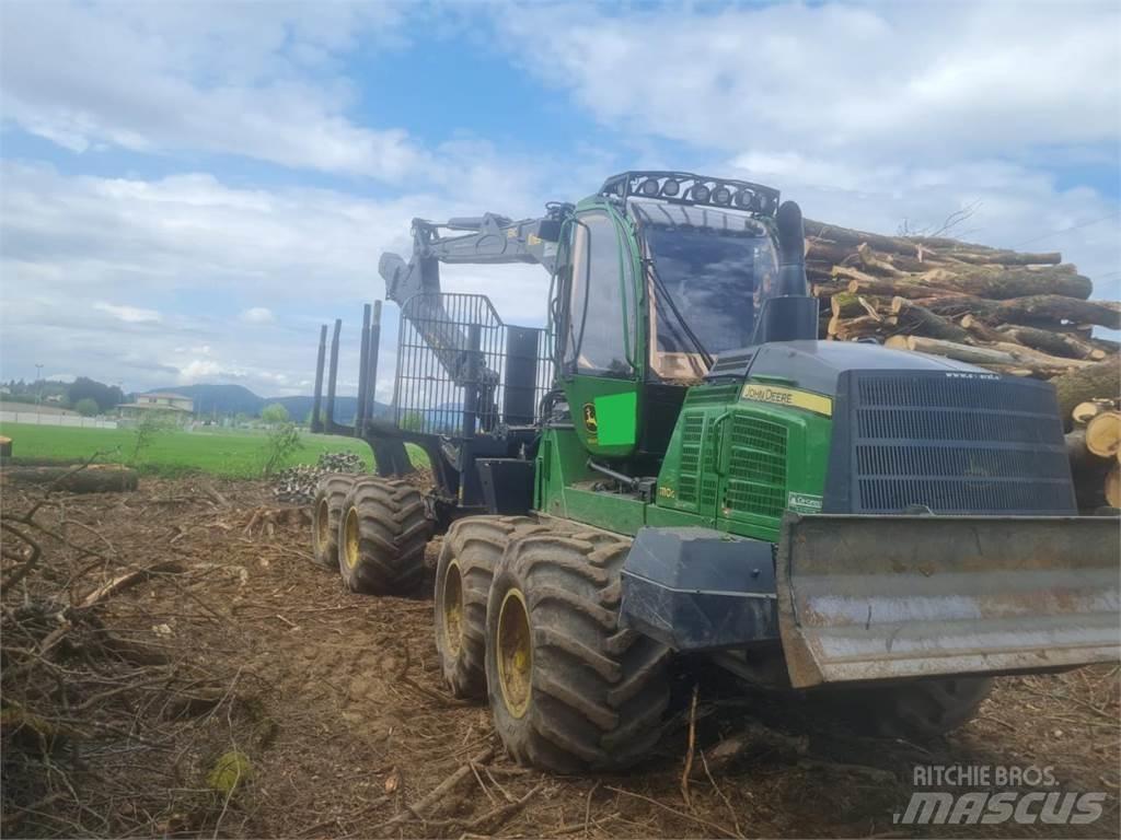 John Deere 1110 G Autocargadoras