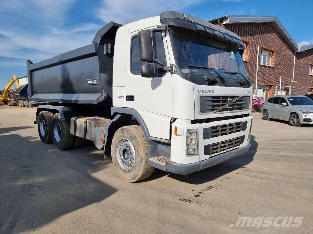 Volvo FM 420 6X4 Camiones portacubetas